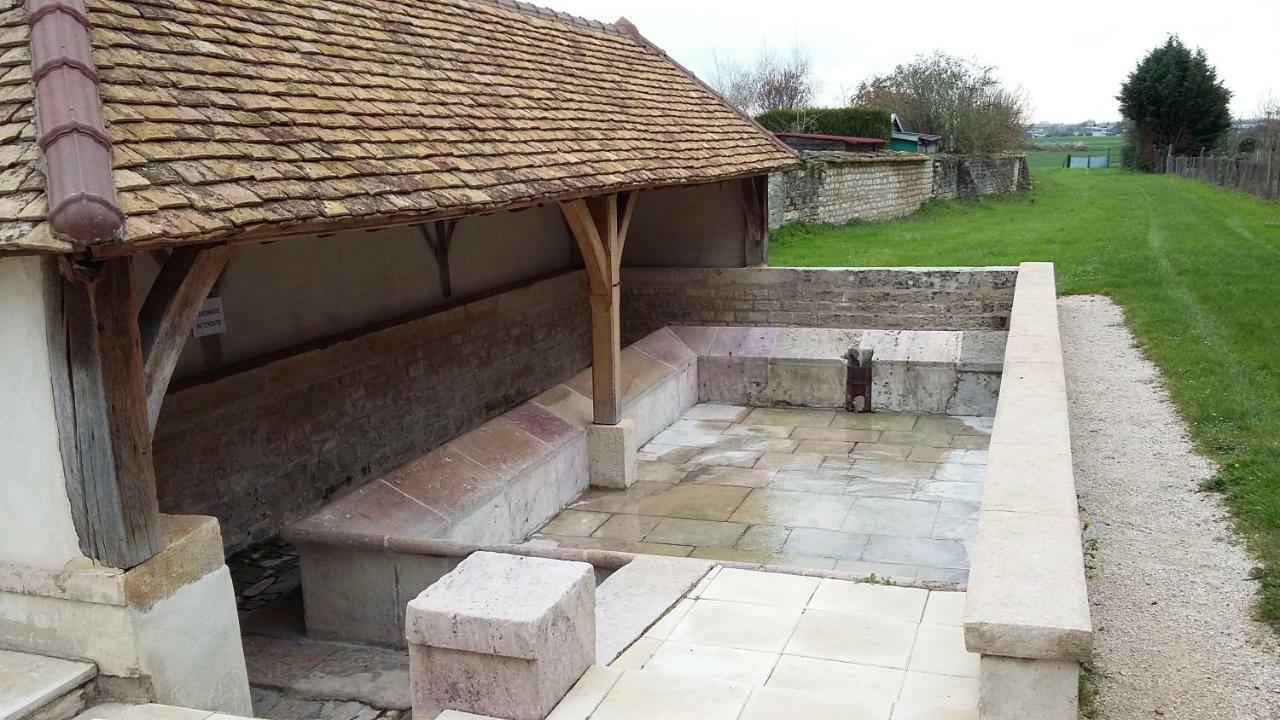 La Chagnelotte Apartment Farges-les-Chalon Exterior foto